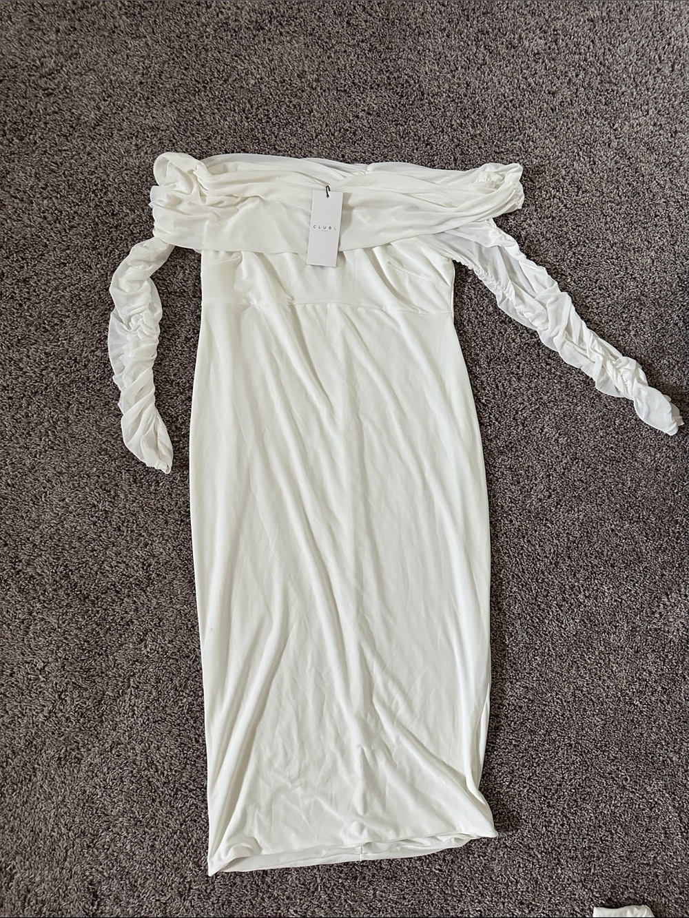 Club L London One-Shoulder Ivory Ruched Sleeve Bodycon Dress